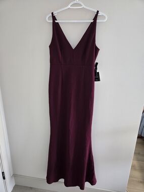 Lulu's Burgundy V-Neck Thin Strap Formal Maxi Dress Gown New With Tags